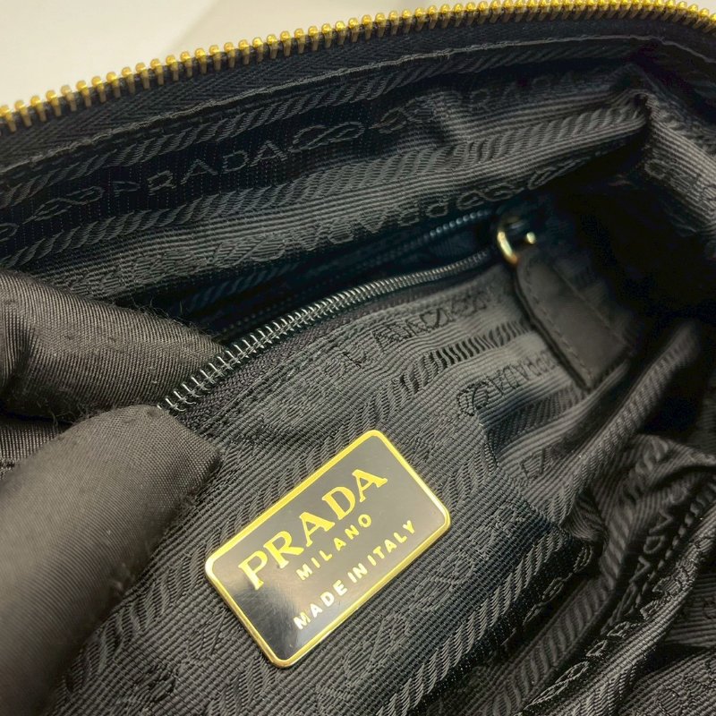 🏷Prada尼龍波士頓包-22