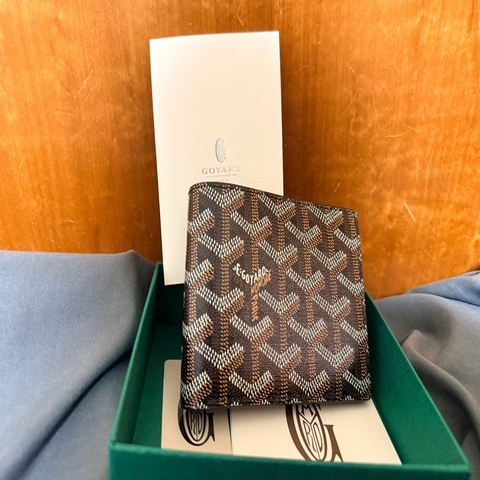 全新Goyard Victoire八卡男用短夾 黑色