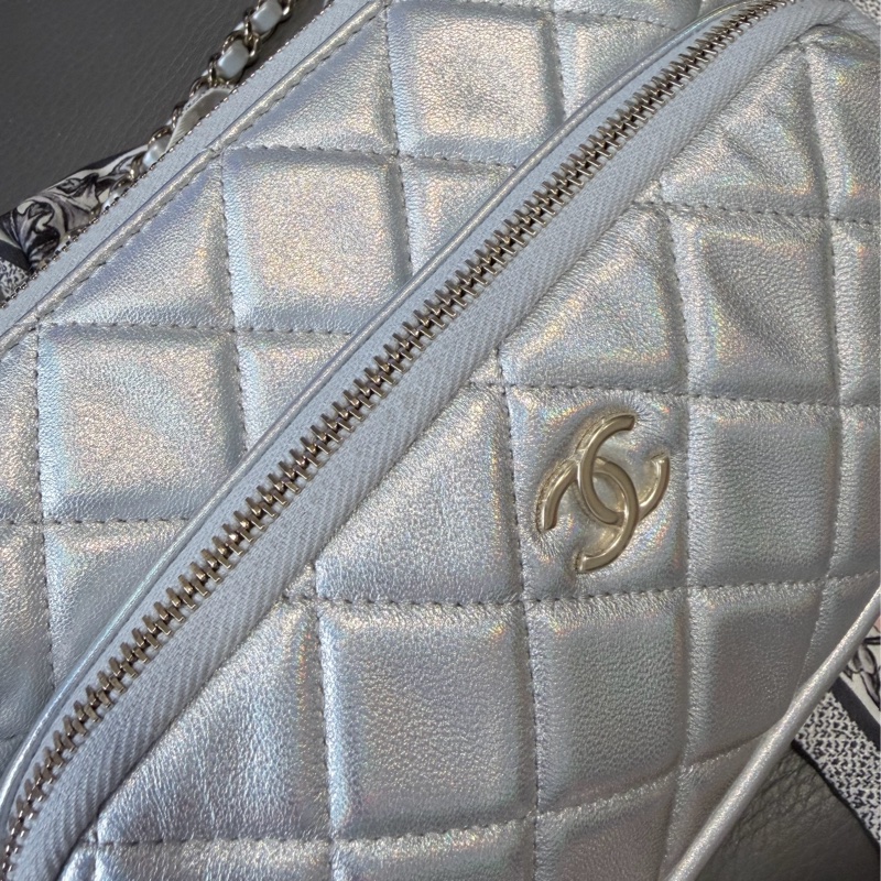 Chanel 幻彩人魚姬🦋銀silver相機包-11