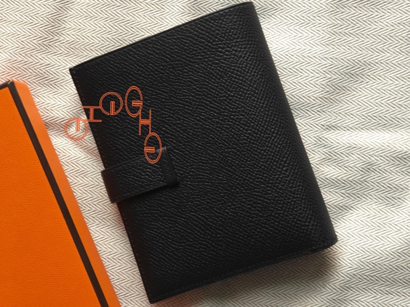 愛馬仕bearn compact 短錢包/ 黑銀（全新品）-4
