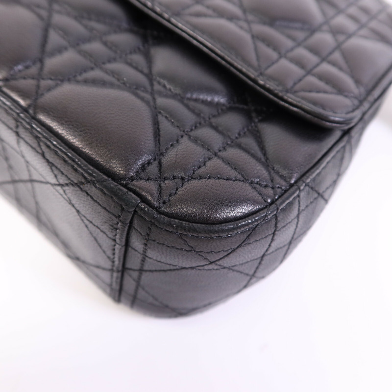 Dior 羊皮皮革Miss Dior銀扣鏈帶肩背袋-11