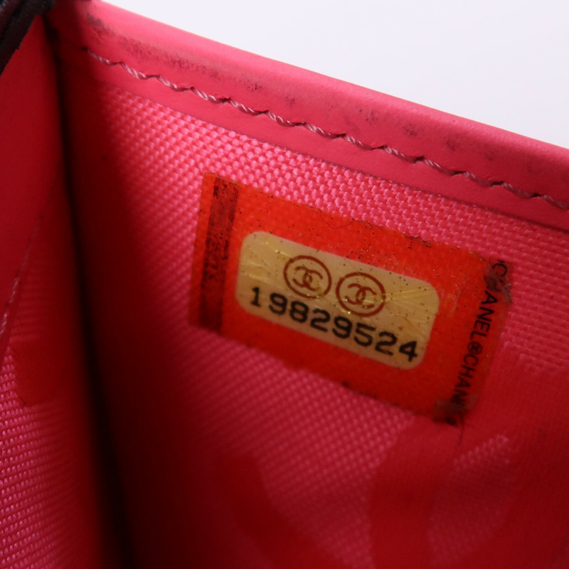 CHANEL 牛皮皮革Cambon Wallet銀扣錢包-6