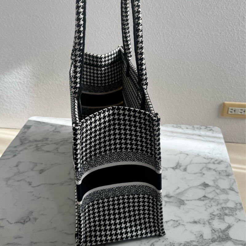 Dior黑白千鳥格托特包  最經典必買的托特包❤️-2