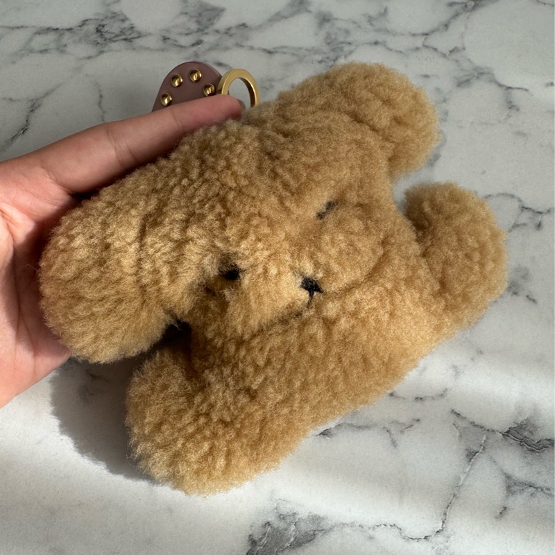 Celine咖熊毛絨凱旋門logo吊飾-13