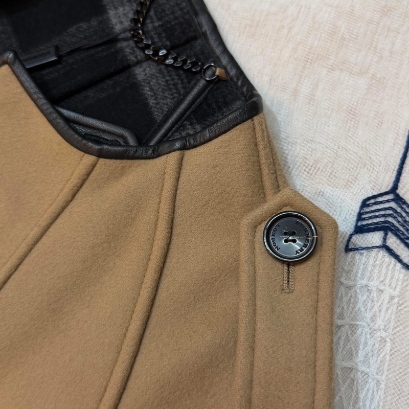 BURBERRY英國蜜色羊毛披肩斗篷L-10