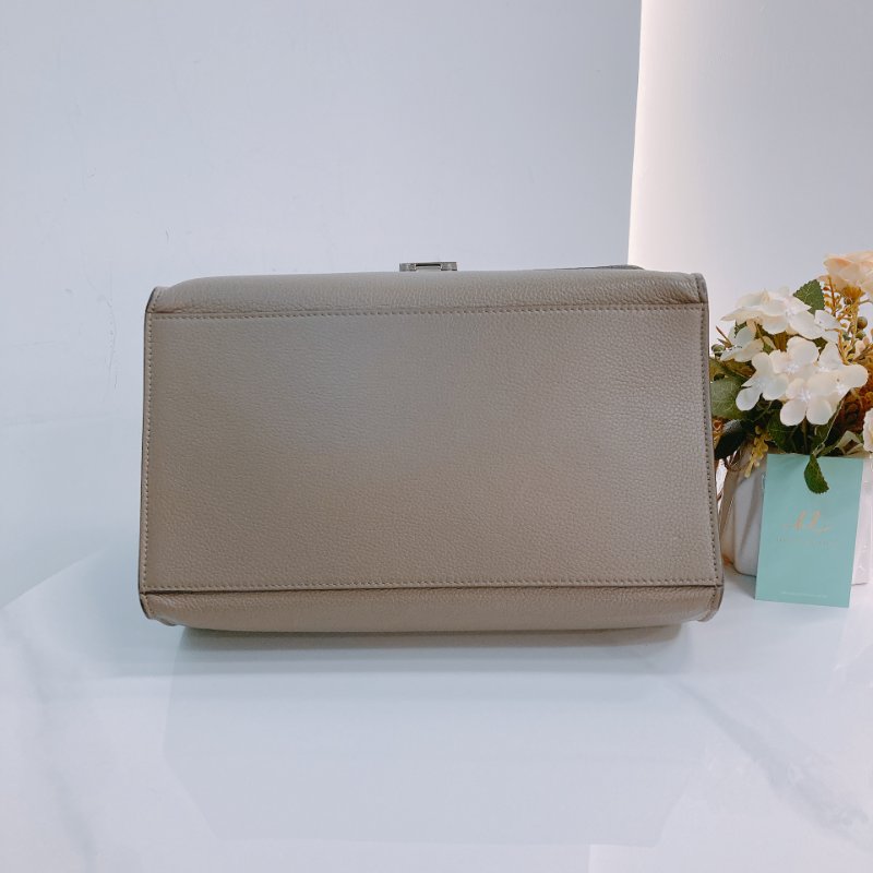 MS0410 Celine 塞琳 秋千包 中號 牛皮 大象灰 銀扣 Trapeze Medium Calfskin Grey x PHW-4