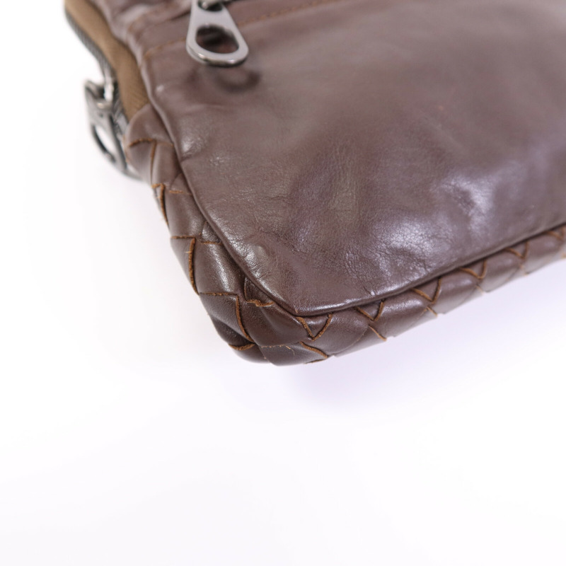 BOTTEGA VENETA 牛皮皮革Pouch手拿包-9