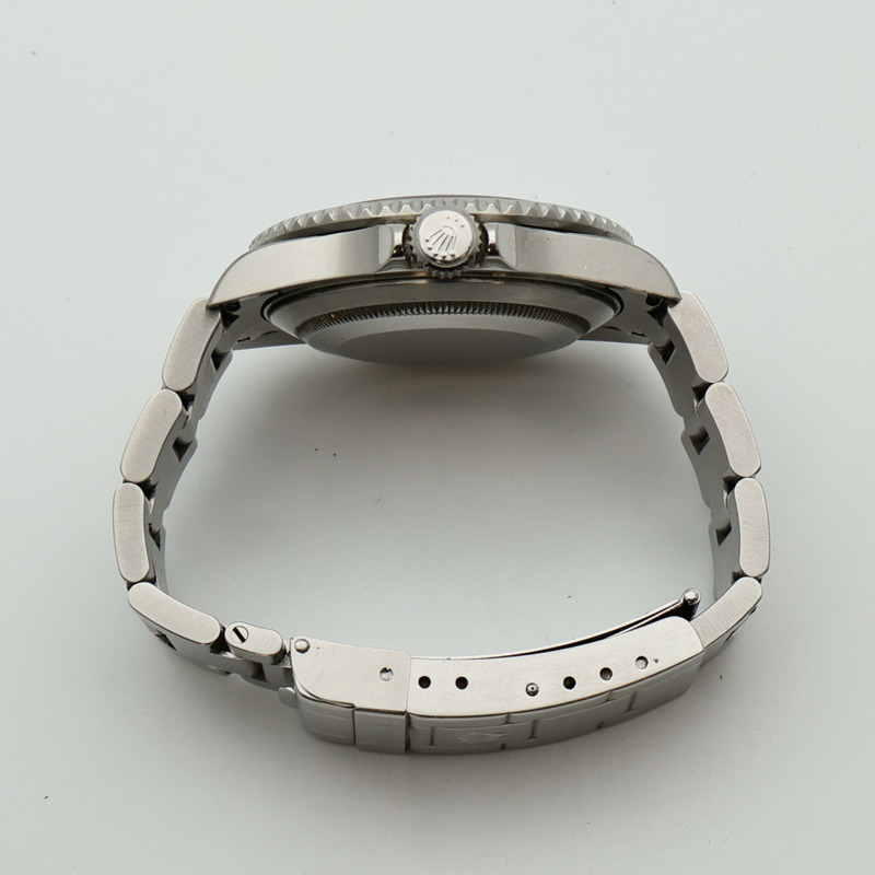 ROLEX Submariner Date 16610-4