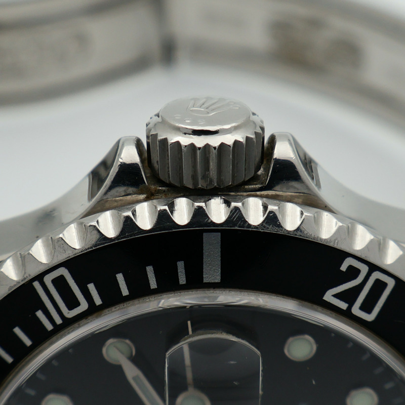 ROLEX Submariner Date 16610-8