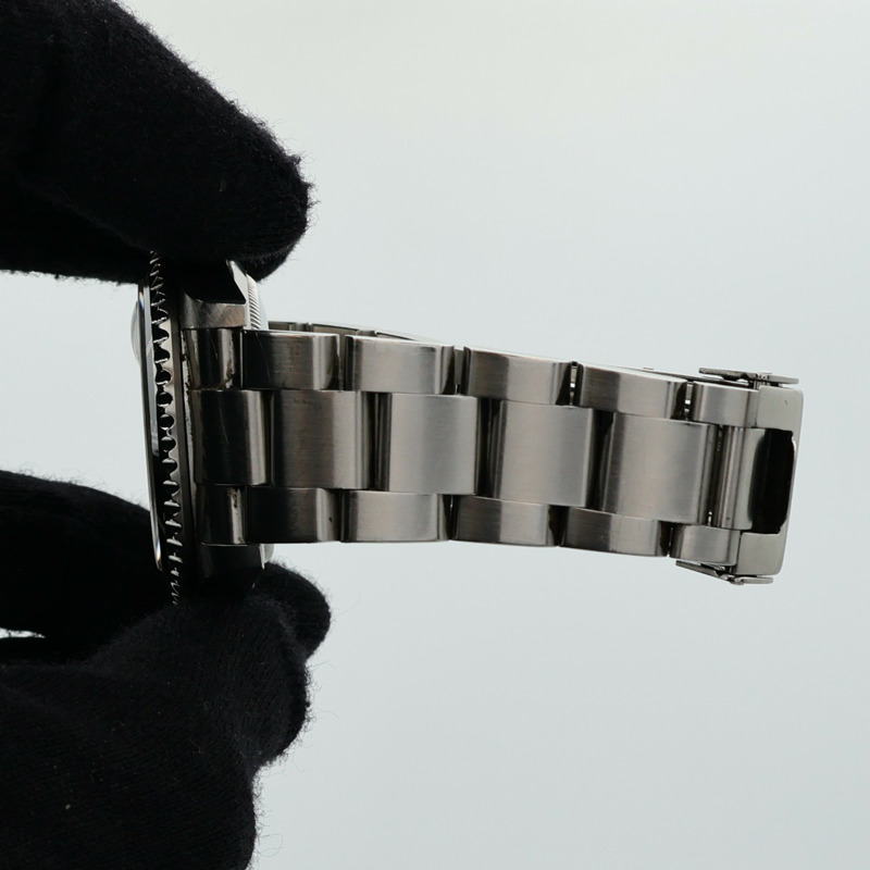 ROLEX Submariner Date 16610-17