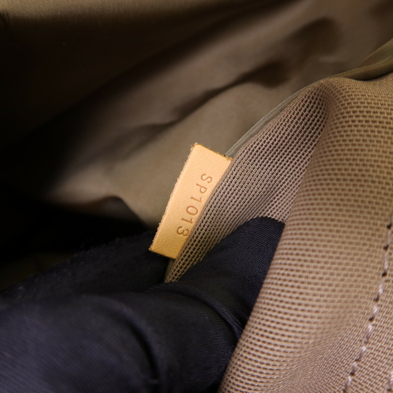 LOUIS VUITTON Damier Geant 帆布 Souverain Keepall 2005銀扣手挽肩背兩用袋-7