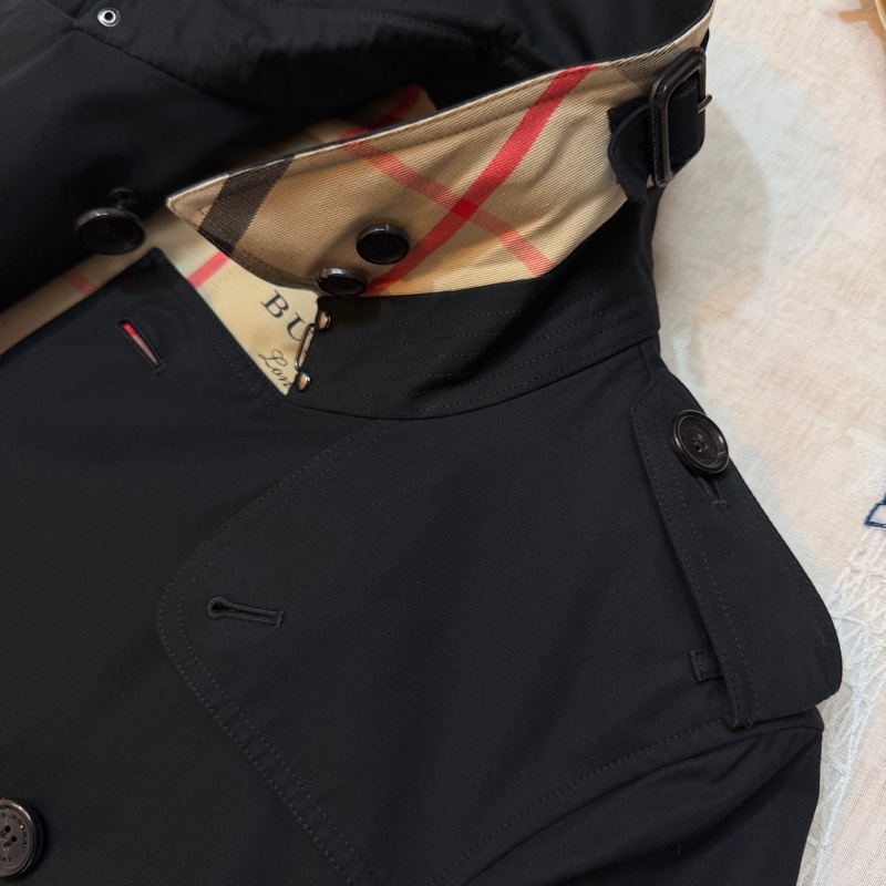 BURBERRY英國肯辛頓黑色風衣UK8-9