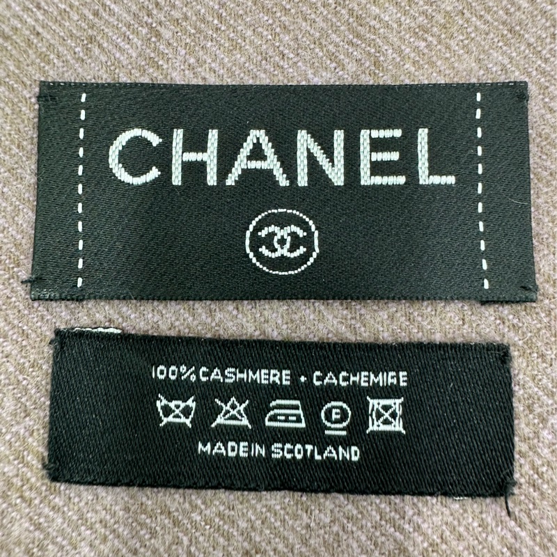 Chanel香奈兒雙C拼色羊絨圍巾披肩 經典logo設計，灰粉拼色-4
