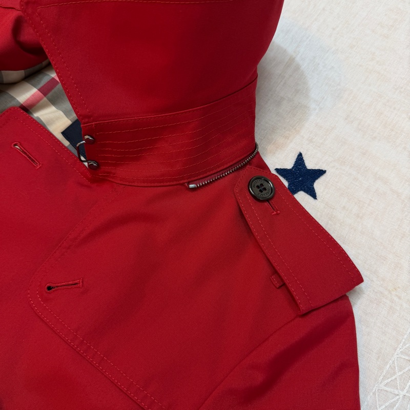 BURBEERY日系倫敦紅色連帽風衣38-7
