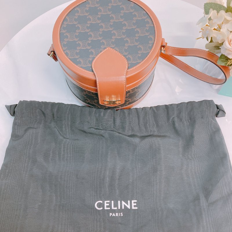 MS0412 Celine 塞琳 鼓型 化妝箱包 調節斜背 翻蓋 金扣Tambour Medium Triomphe Canvas Brown Monogram x GHW-20