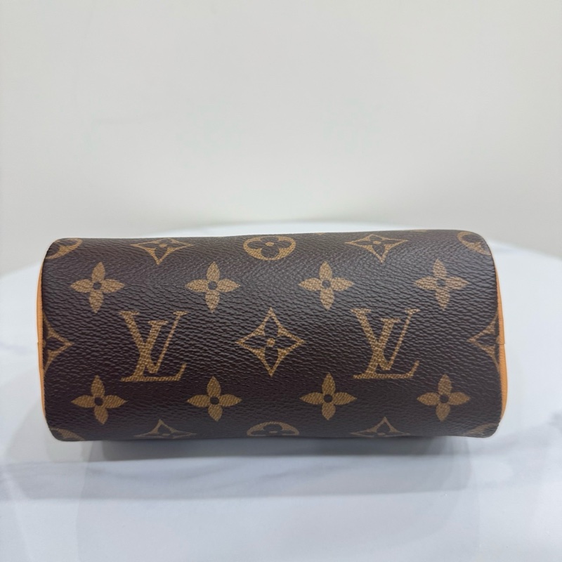 JK國際二手精品✨ LV nano speedy-10