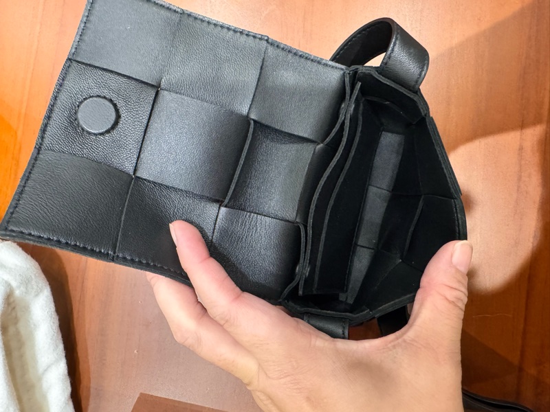 ［9成新］BOTTEGA VENETA 寶緹嘉 Mini Cassette 羊皮大格2*3-6