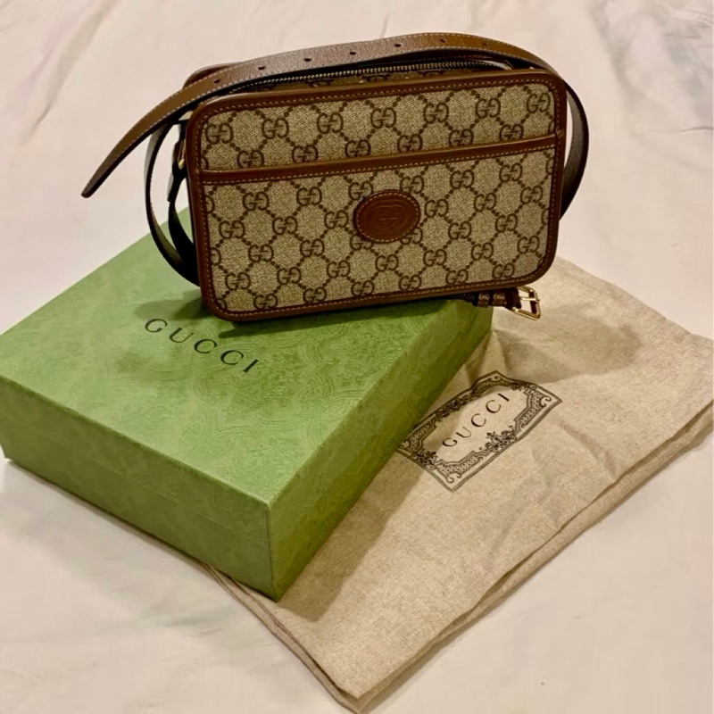 近全新‼️GUCCI 658572 經典棕色老花 INTERLOCKING G系列帆布迷你斜背包 相機包-1