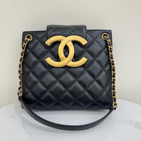 JK國際二手精品✨Chanel 大logo tote 芯片款