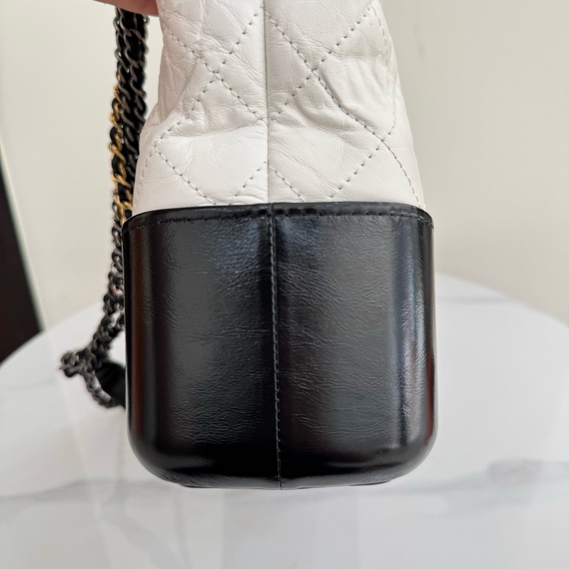 JK國際二手精品✨ Chanel流浪包熊貓中號-7