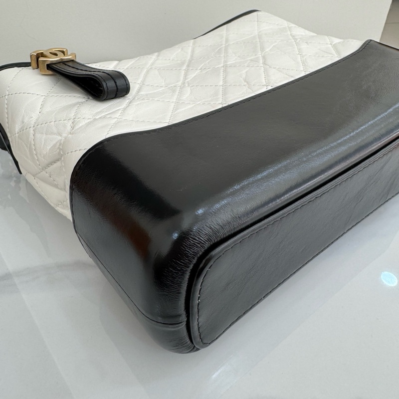 JK國際二手精品✨ Chanel流浪包熊貓中號-15