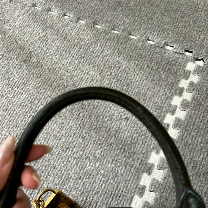 🏷Miu miu手提包-50