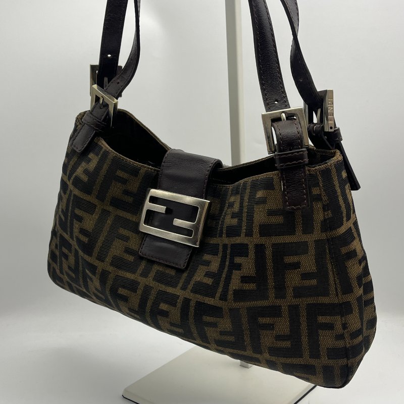 🏷Fendi老花法棍包-4