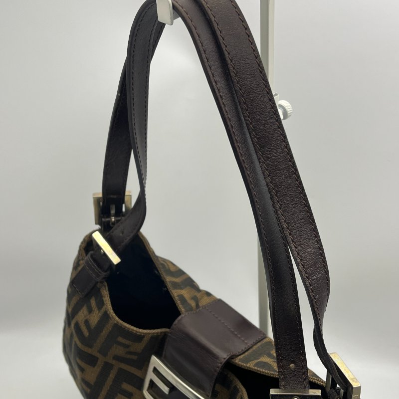 🏷Fendi老花法棍包-5