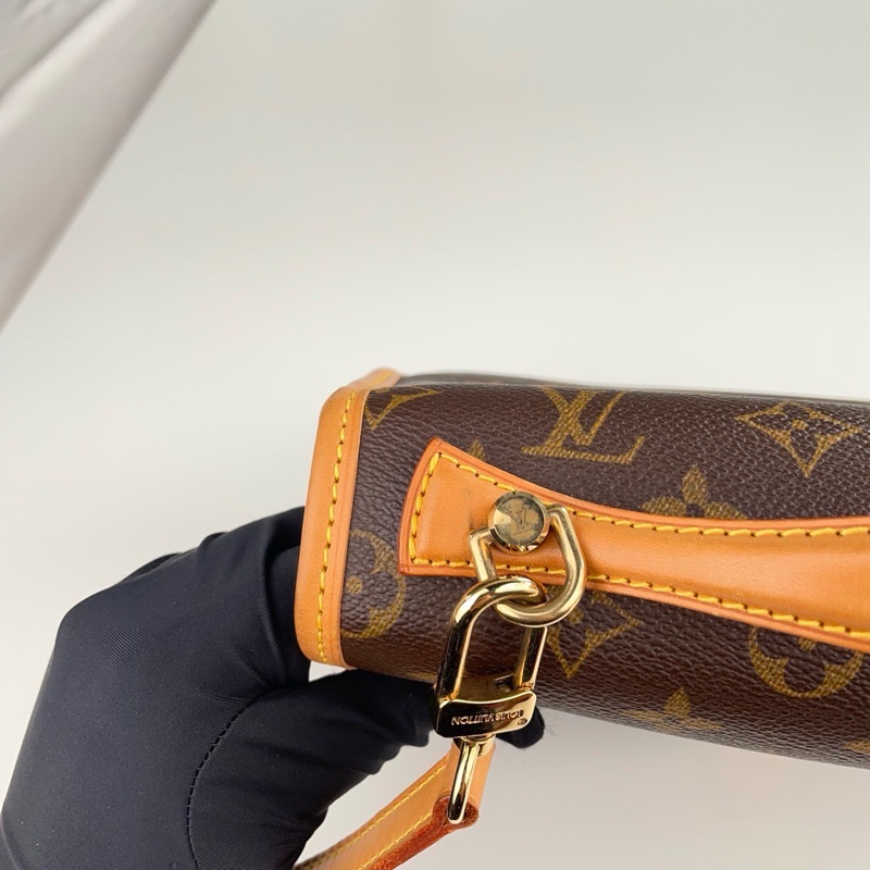 LV中古IVY邮差包-15