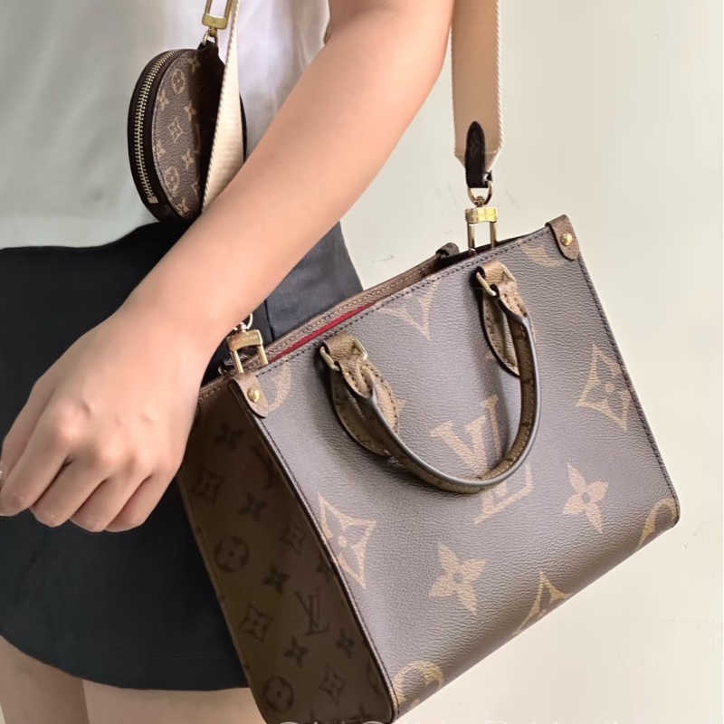 JK國際二手精品✨LV M46373經典ONTHEGO PM Monogram雙色帆布手提/斜背包-1