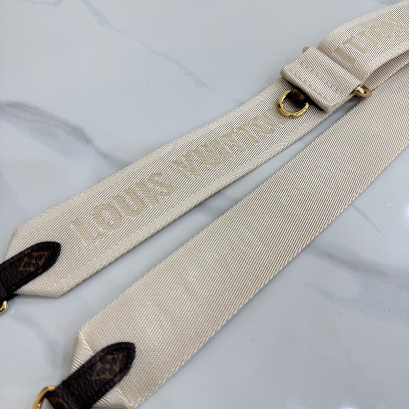 JK國際二手精品✨LV M46373經典ONTHEGO PM Monogram雙色帆布手提/斜背包-22
