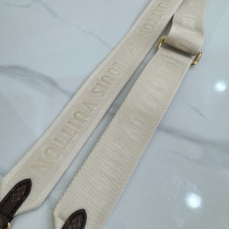 JK國際二手精品✨LV M46373經典ONTHEGO PM Monogram雙色帆布手提/斜背包-25