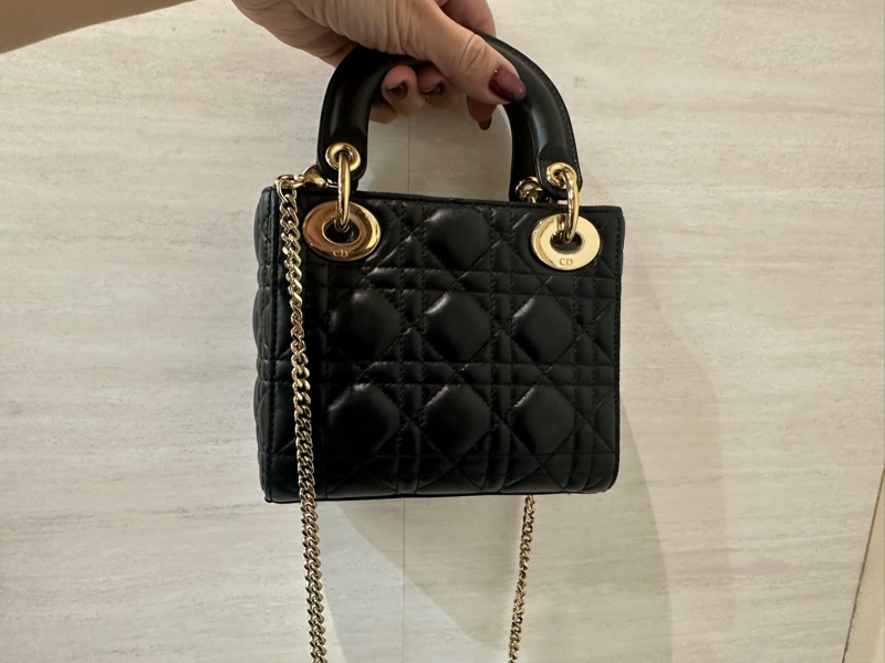 Dior 黑羊皮藤格紋金釦LadyDior手提斜背迷你黛妃包 M0505ONGE-0