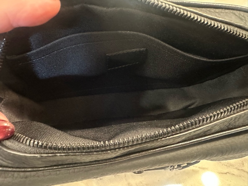 LV 黑牛皮壓紋黑釦Steamer斜背包M23742-5