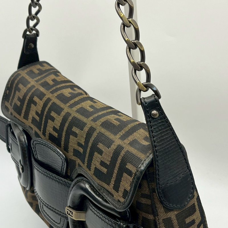 🏷Fendi 法棍包-8