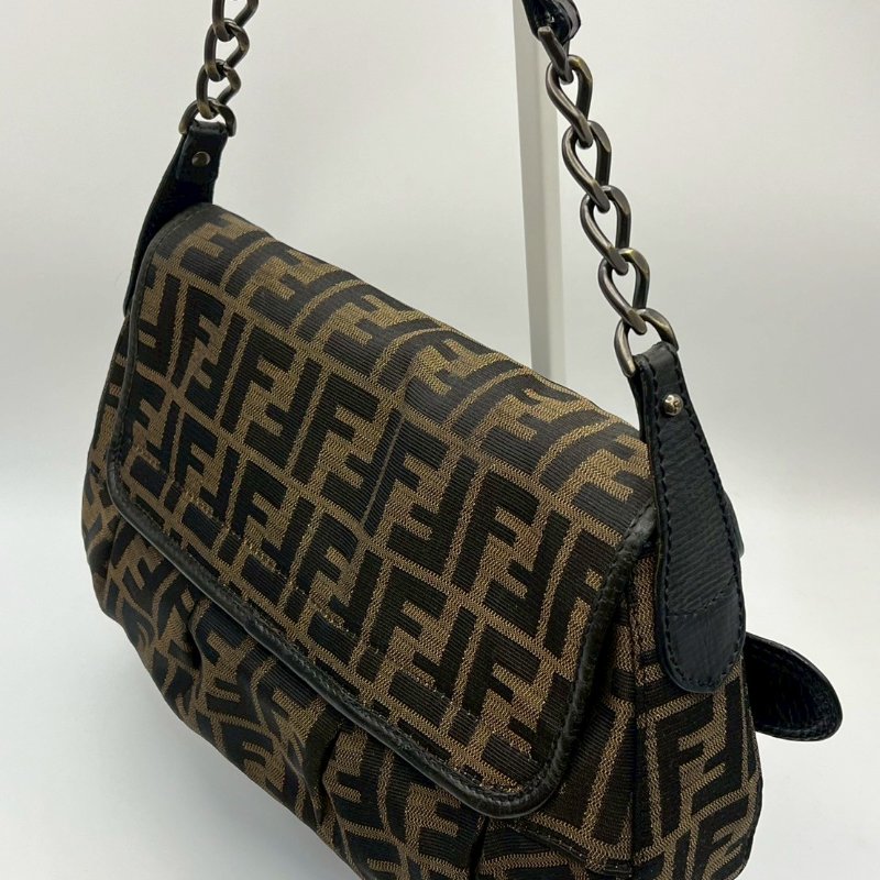 🏷Fendi 法棍包-11