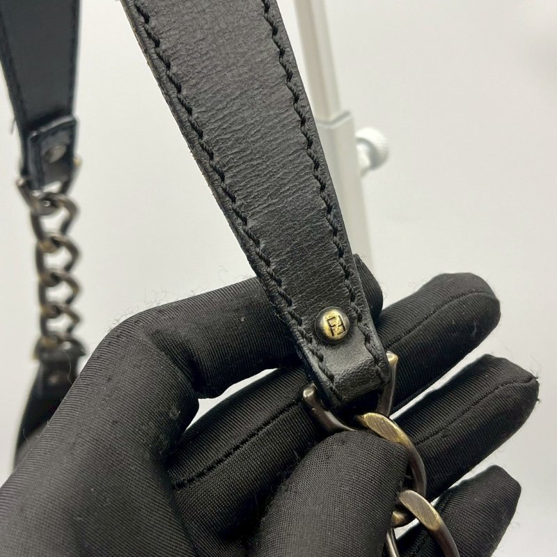 🏷Fendi 法棍包-12