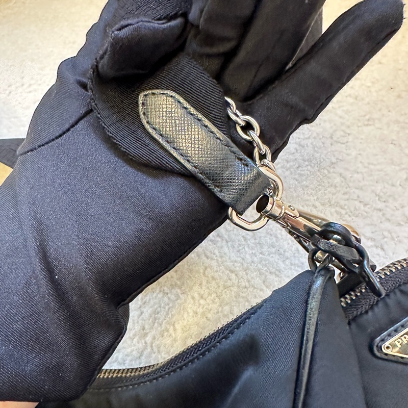 Prada經典黑色尼龍三合一包，輕微使用痕跡-20