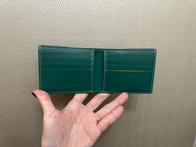 Goyard 綠PVC綠牛皮對開8卡短夾VICTO8PMLTY09CL09X-3