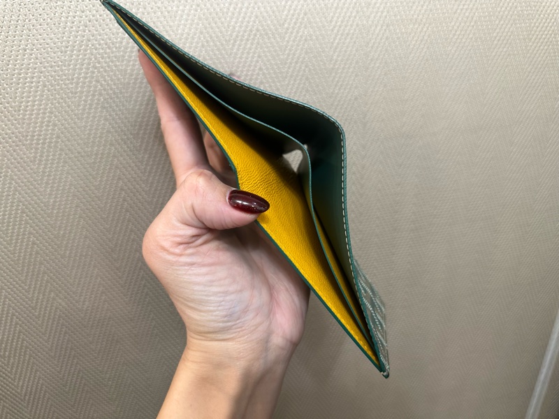 Goyard 綠PVC綠牛皮對開8卡短夾VICTO8PMLTY09CL09X-4