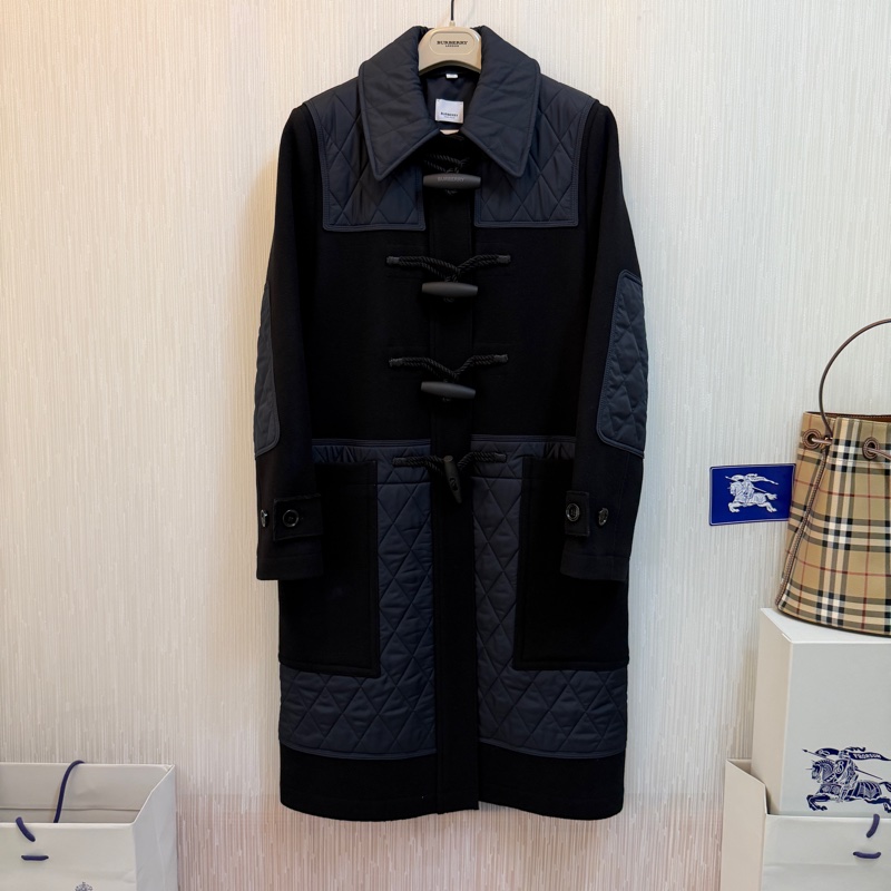 BURBERRY英國黑色菱形功能性牛角扣大衣UK8-1