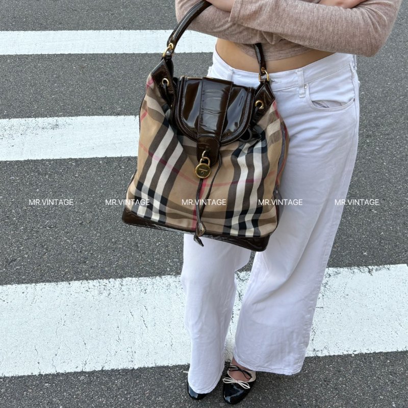 🏷Burberry水桶包-1