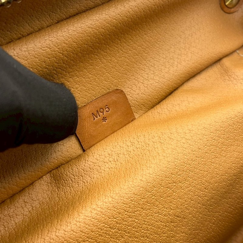 🏷Celine化妝包-16