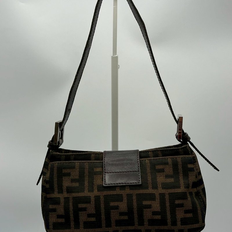 🏷Fendi迷你法棍包-5