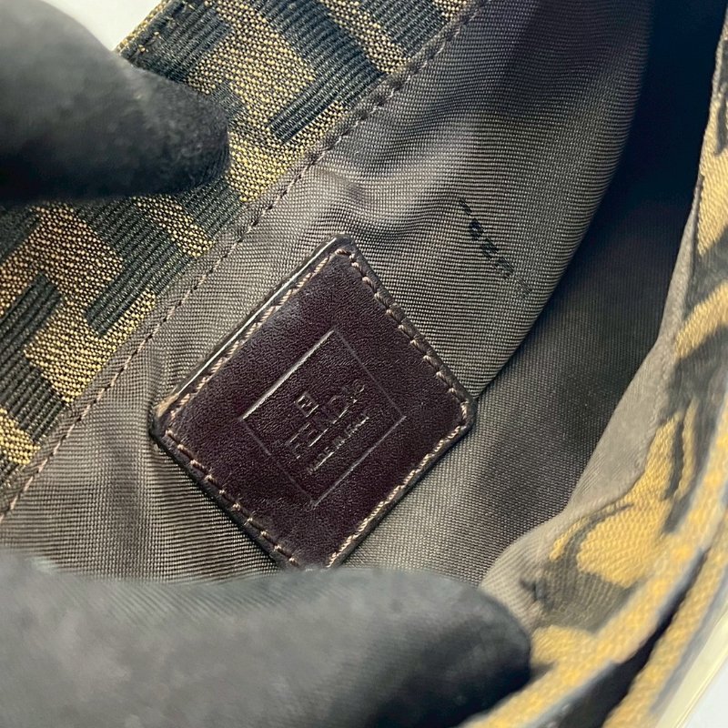 🏷Fendi迷你法棍包-15