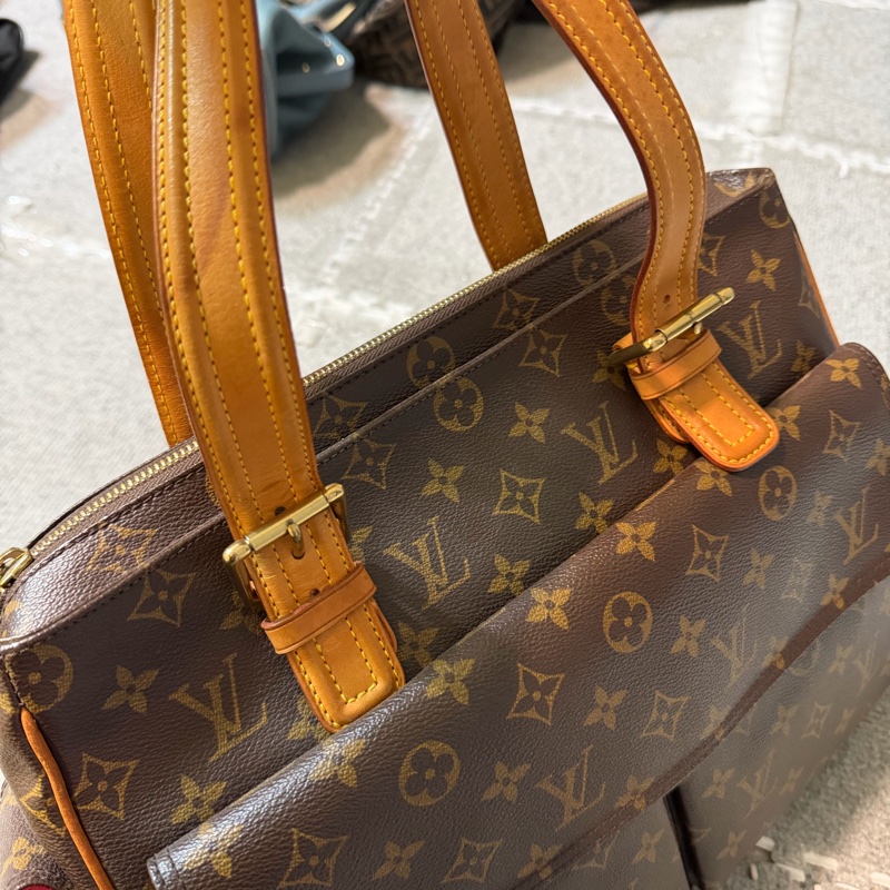 🏷Louis Vuitton 駱駝包-13
