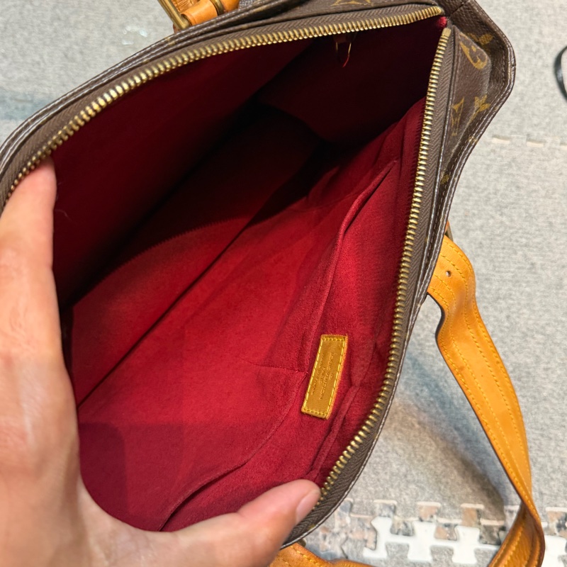 🏷Louis Vuitton 駱駝包-11