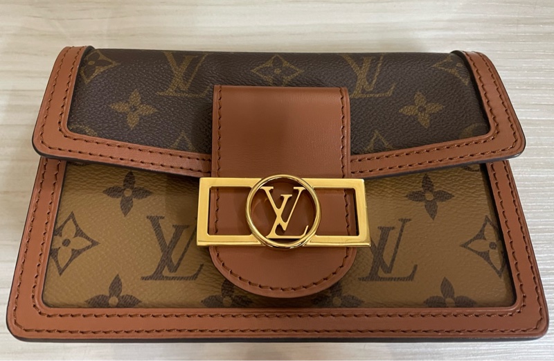 DAUPHINE 鏈帶錢包-1