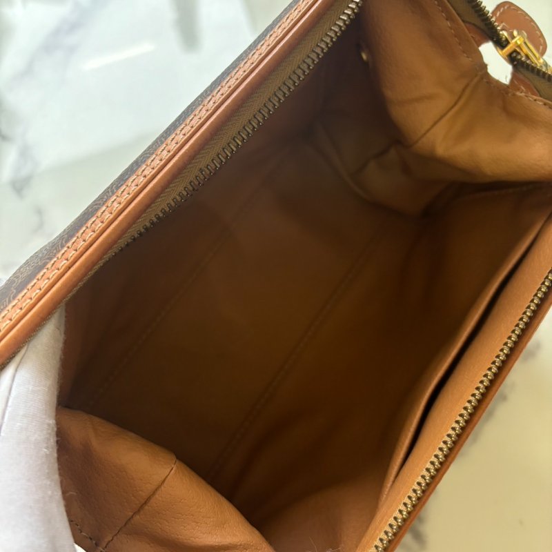 🏷Celine雲朵包-3