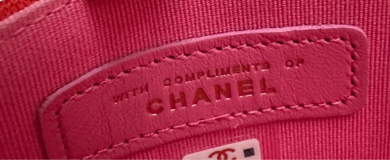 Chanel VIC限定包-11